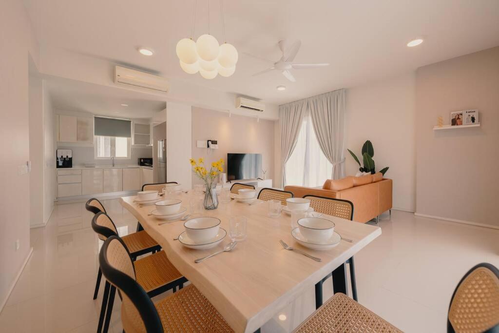 Apartment New! Spacious French Verdi 10pax 3br Wonderfulview *