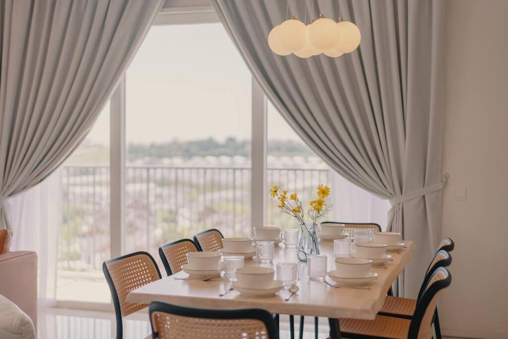 Apartment New! Spacious French Verdi 10pax 3br Wonderfulview Cyberjaya